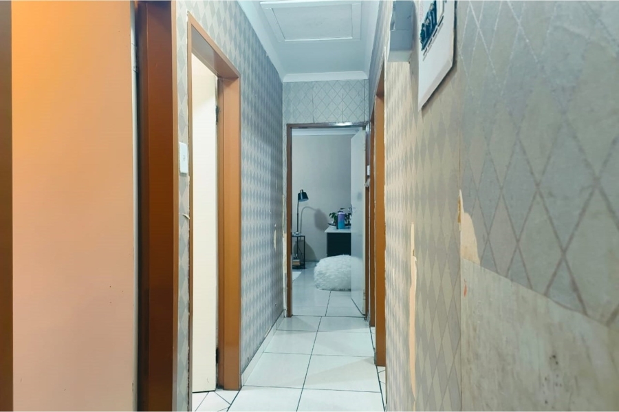 3 Bedroom Property for Sale in Tlhabane West North West
